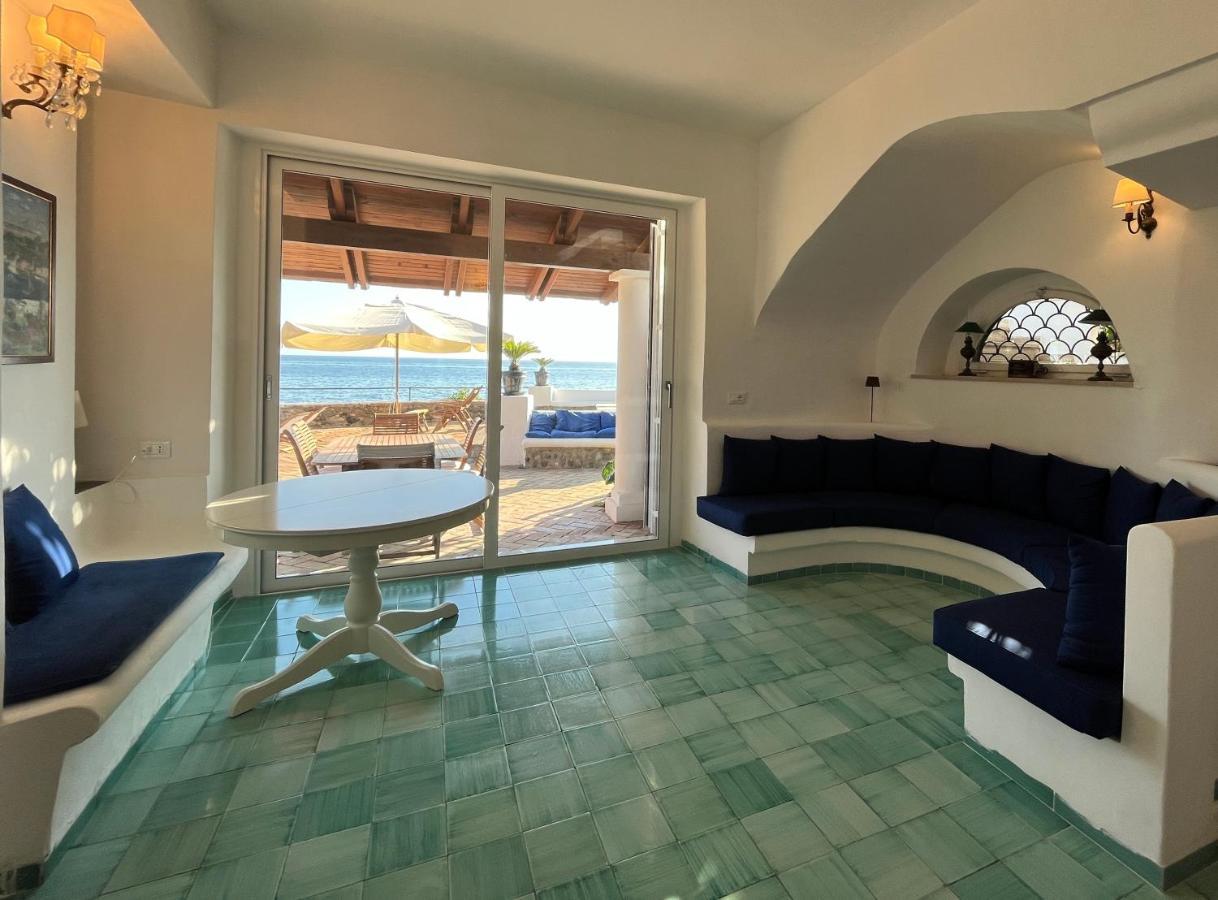 Nelinda Waterfront Accommodation Casamicciola Terme Extérieur photo